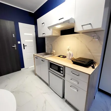 Mini *